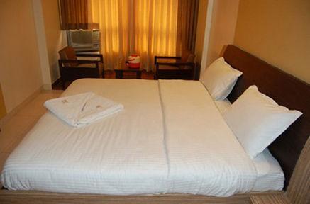 Hotel Bhagyalaxmi Shirdi Zimmer foto
